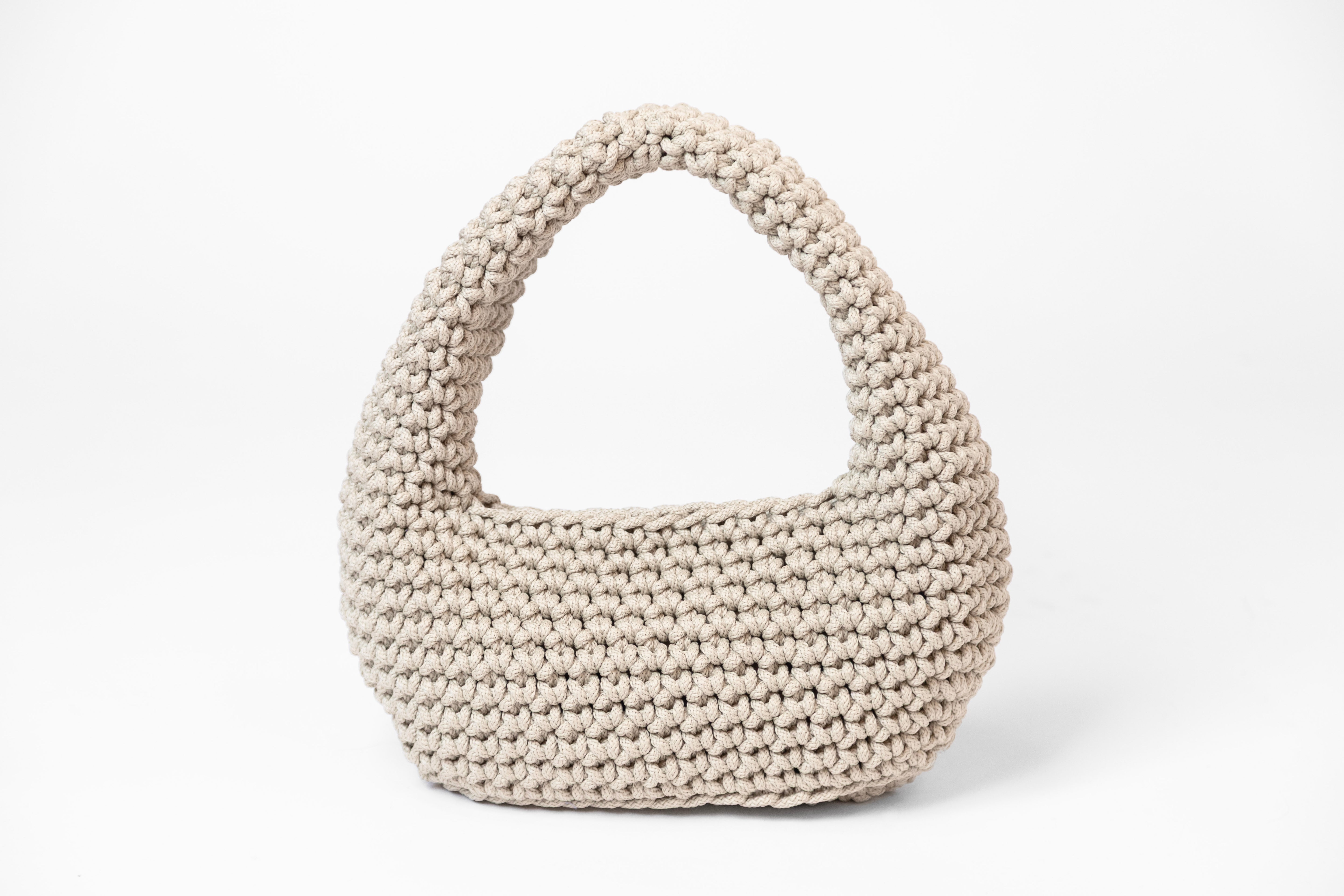 Knot a phase bag