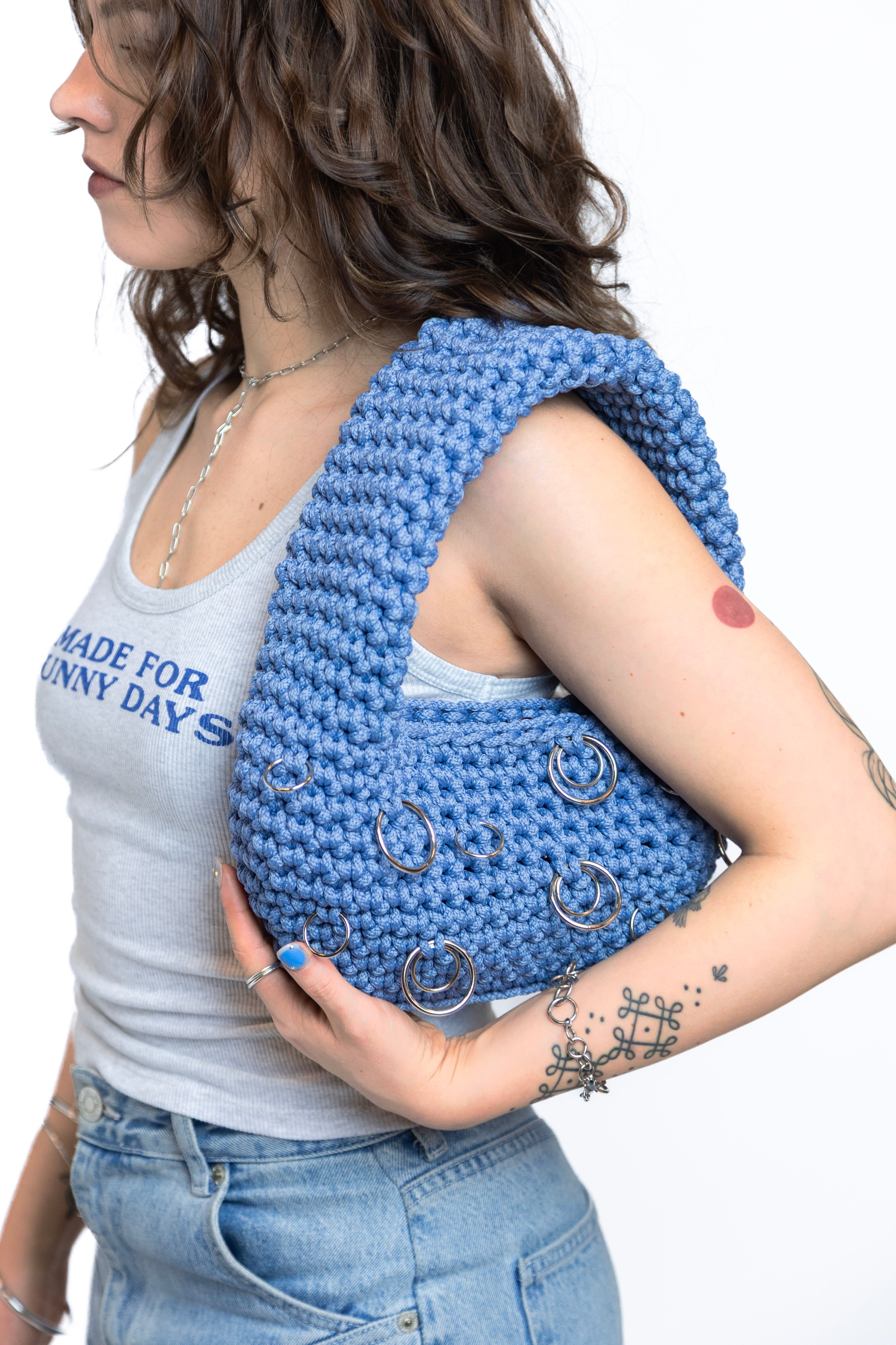 Knot a phase bag