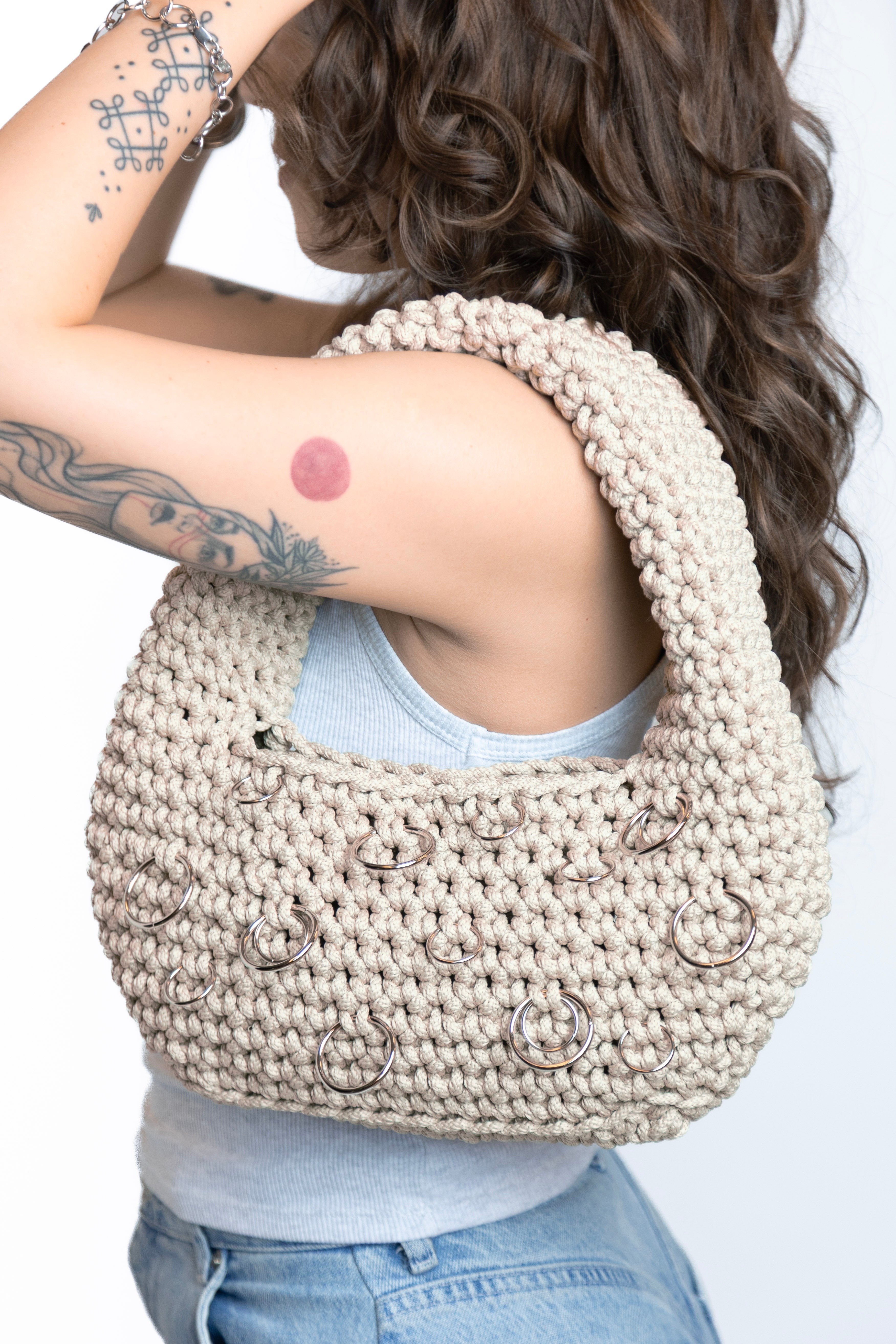 Knot a phase bag
