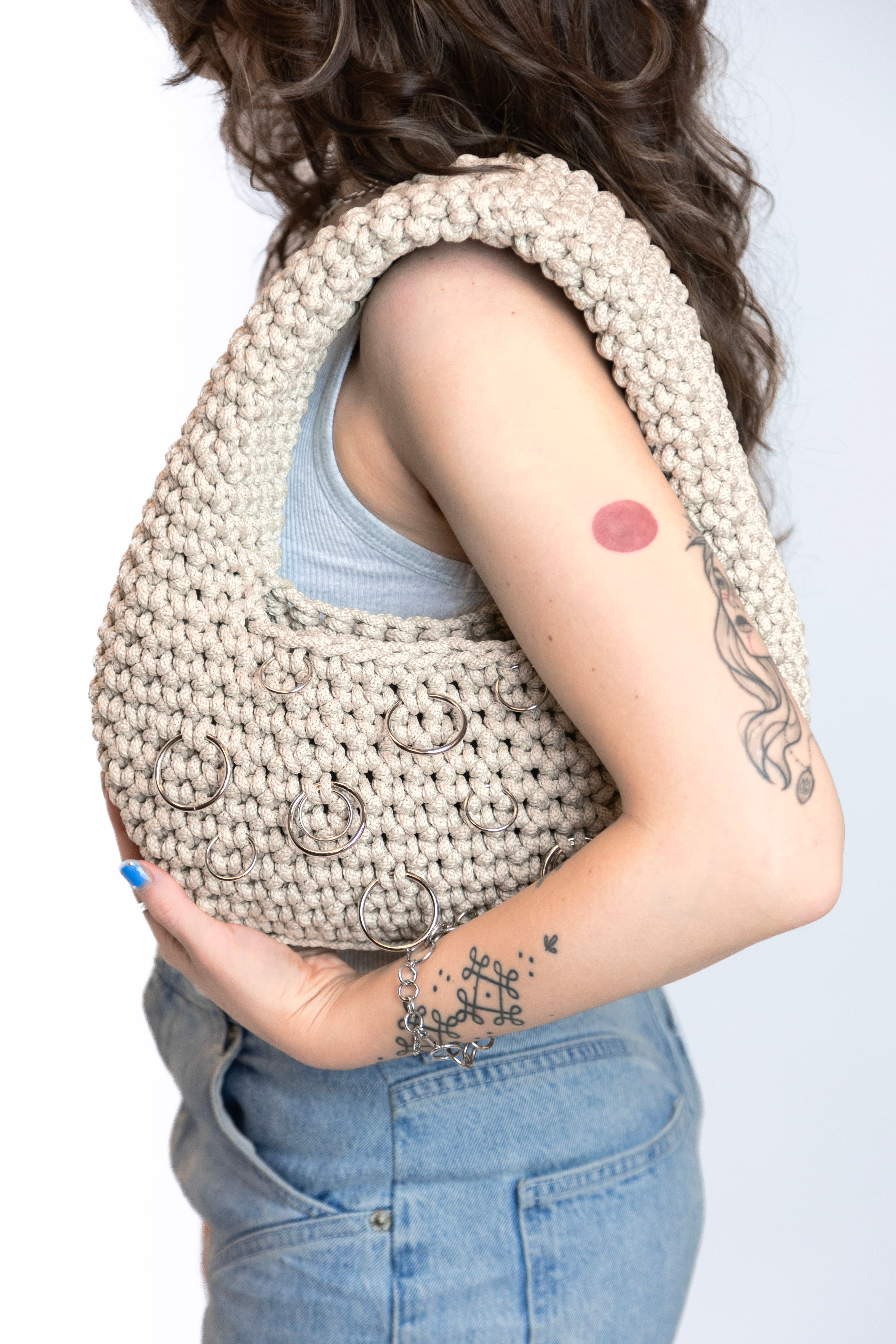 Knot a phase bag