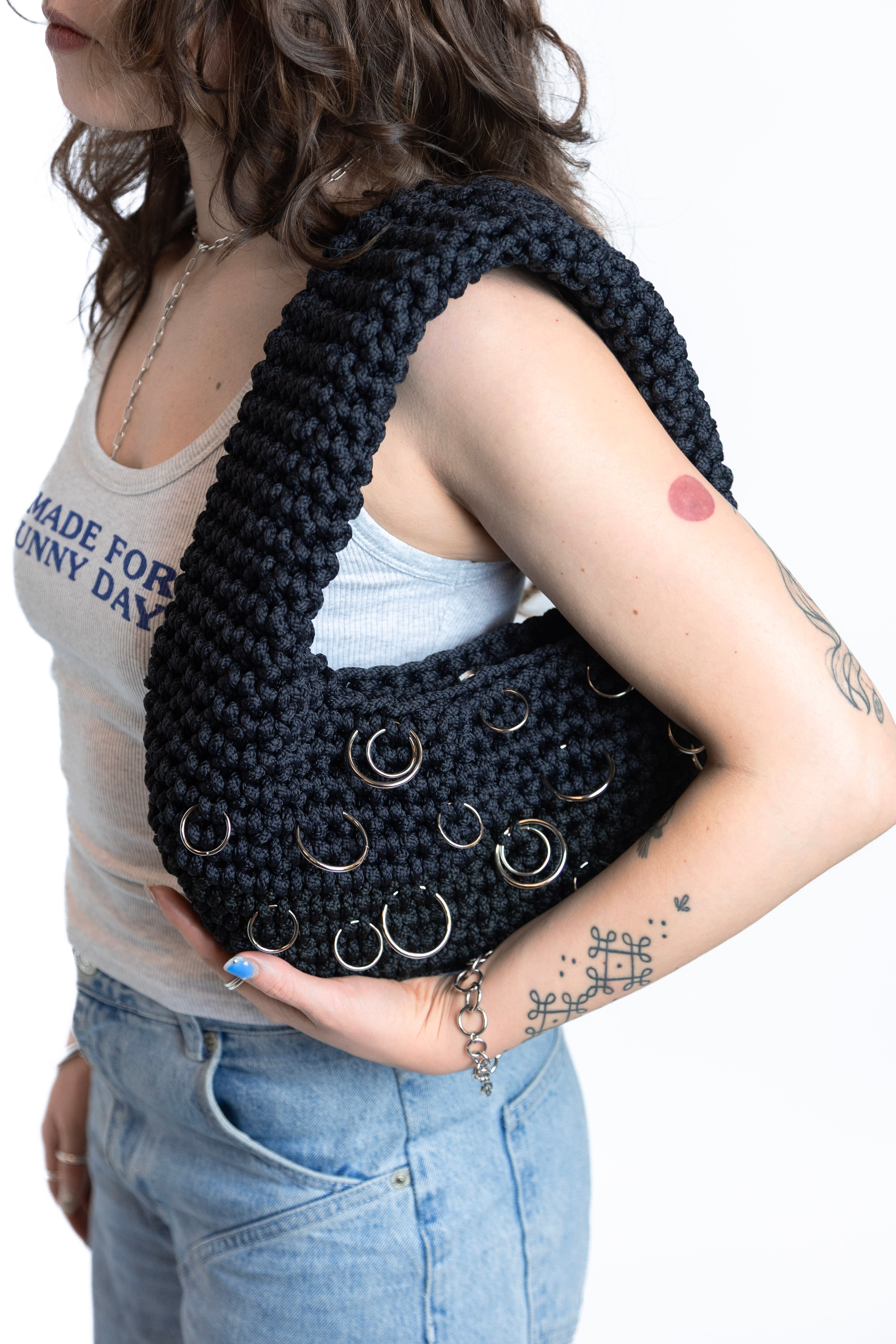 Knot a phase bag